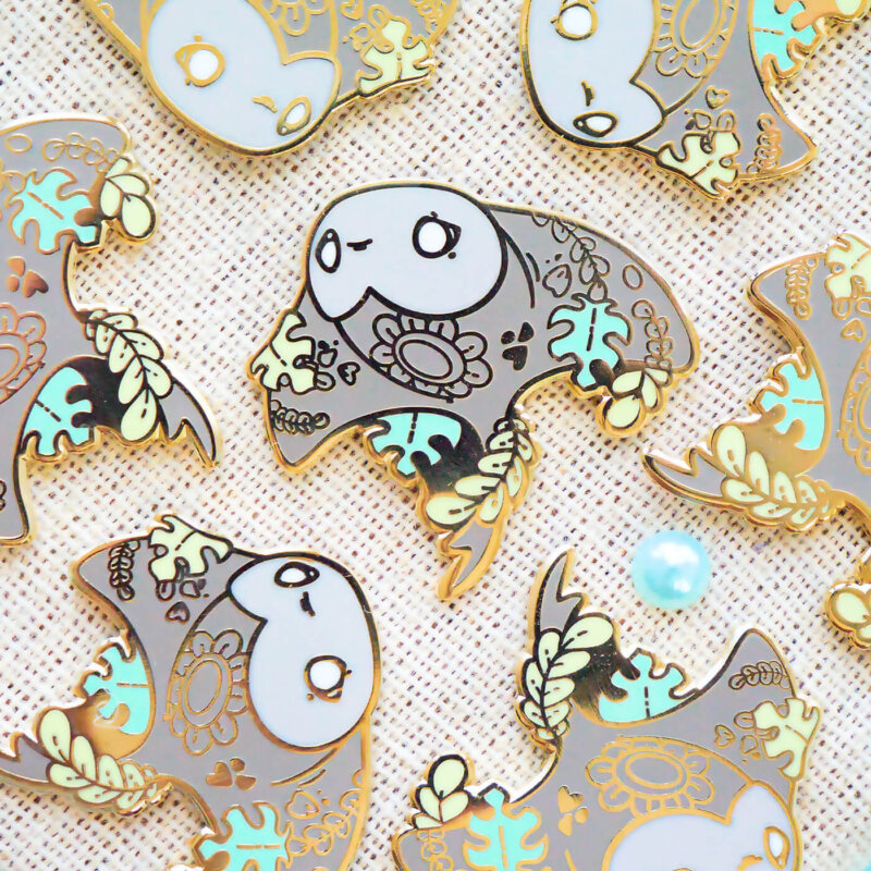Bat Ray Enamel Sidekick Pin (#051)